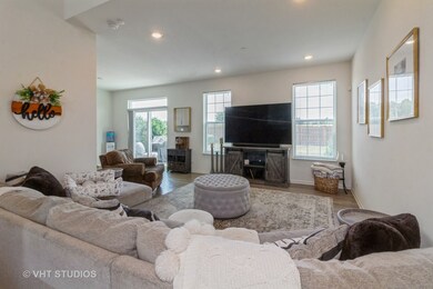 2025 Stuttle Rd, Batavia, IL 60510 - photo 5