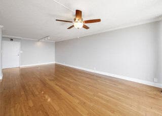 Pinnacle 9G Dining room