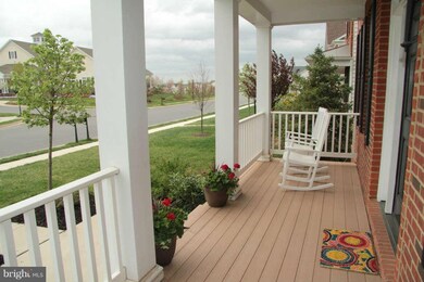 43093 Barnstead Dr, Ashburn, VA 20148 - photo 3