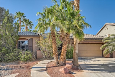 10310 Songsparrow Ct, Las Vegas, NV 89135 - photo 2