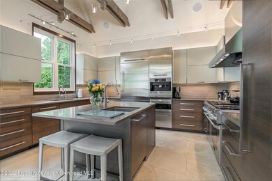 Kitchen-(1)