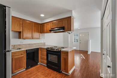 126 E Grover St unit 6, Lynden, WA 98264 - photo 4