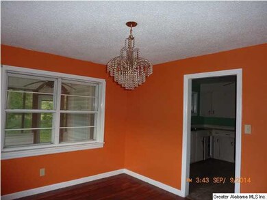 Dining Room with Hardwood Floors and Beautiful Cry