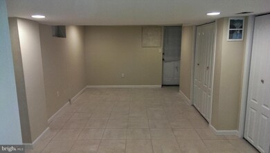 4548 Mountview Rd, Baltimore, MD 21229 - photo 5