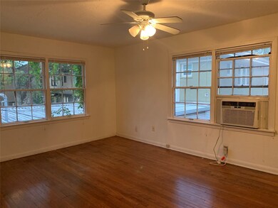 3707 Mulberry St unit 2, Houston, TX 77006 - photo 3