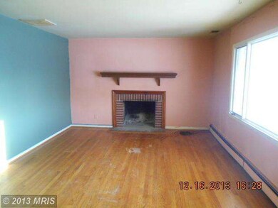 5103 Bushey Rd, Sykesville, MD 21784 - photo 4