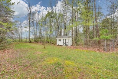 925 Dispatch Rd unit E, Quinton, VA 23141 - photo 5