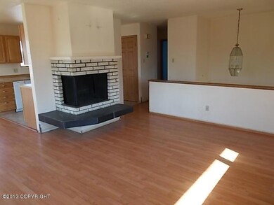 111-126038 Living Room