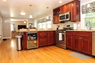 127 Forest St, Bridgewater, MA 02324 - photo 6