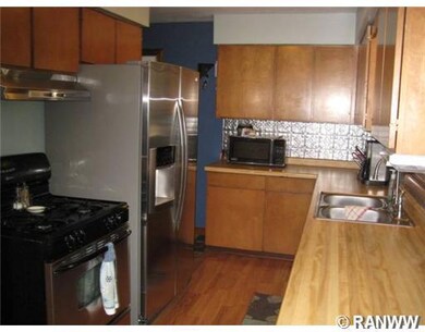 3315 Delbert Rd, Eau Claire, WI 54703 - photo 3