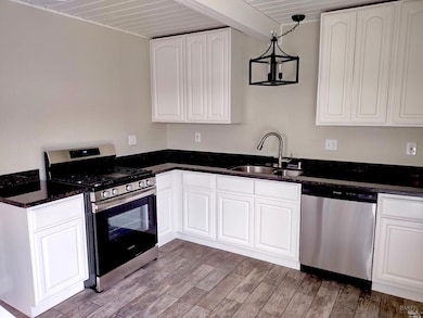 469 La Jolla St, Vallejo, CA 94591 - photo 3