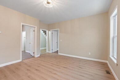 347 Spruce St unit 1, Manchester, NH 03103 - photo 6