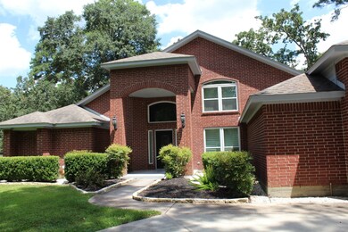 8818 Diamante Dr, Magnolia, TX 77354 - photo 3