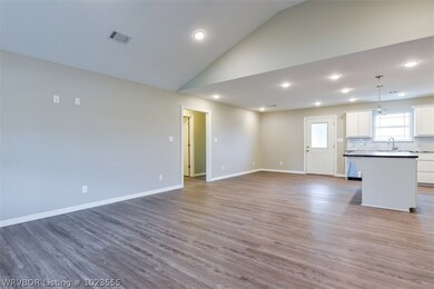 603 SW 11th St, Muldrow, OK 74948 - photo 5