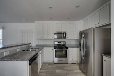 151 Kingsway Dr unit 151, North Mankato, MN 56003 - photo 6