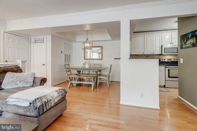 5818 Inman Park Cir unit 100, Rockville, MD 20852 - photo 7