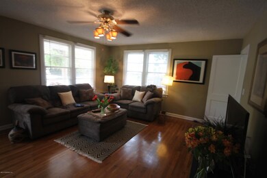 3889 Walsh St, Jacksonville, FL 32205 - photo 4