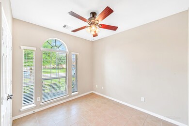 27523 Huggins Crest Ct, Fulshear, TX 77441 - photo 7