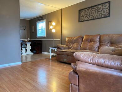 6121 Leonard Way, Louisville, KY 40229 - photo 7