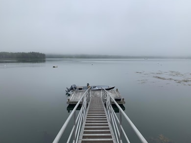 Private dock with float