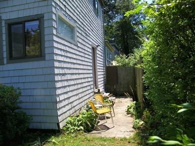 992 Beacon St unit A, Newton Center, MA 02459 - photo 3