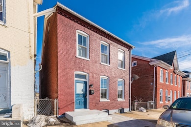 36 S Cannon Ave, Hagerstown, MD 21740 - photo 2