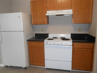 4527 Connaught Dr W, Plainfield, IN 46168 - photo 4