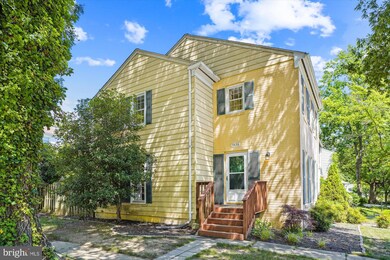 5438 High Tide Ct, Columbia, MD 21044 - photo 2