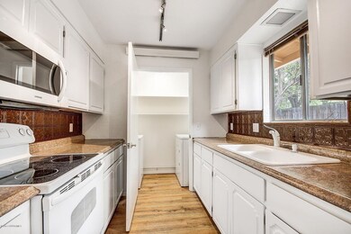 07_Kitchen & Laundry