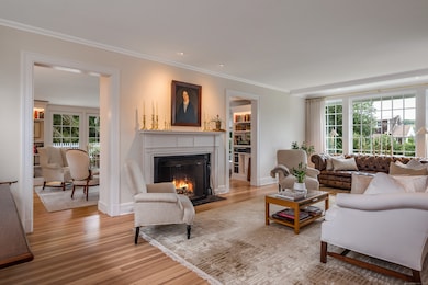 8 Lieutenant River Ln, Old Lyme, CT 06371 - photo 4