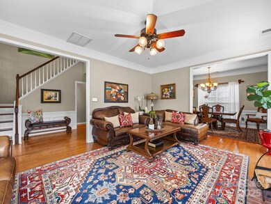 2919 Redfield Dr, Charlotte, NC 28270 - photo 4