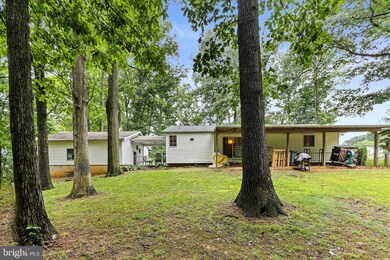 1052 Buckhorn Rd, Sykesville, MD 21784 - photo 3