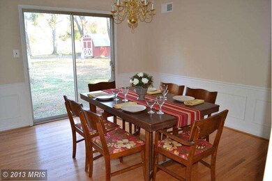 13005 Scarlet Oak Dr, Gaithersburg, MD 20878 - photo 3