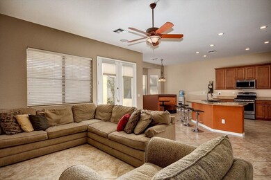 4 OPEN FLOOR PLAN