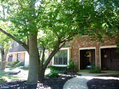 528 Kings Croft, Cherry Hill, NJ 08034 - photo 2