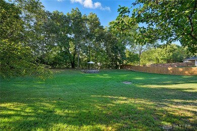 1022 Meadow Thrush Dr, Clayton, OH 45315 - photo 5