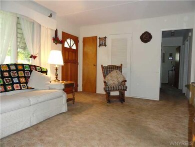 27 Jesella Dr, North Tonawanda, NY 14120 - photo 6