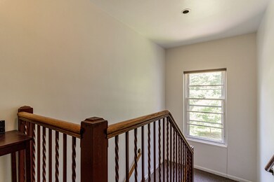 1510 S Race St unit 4, Urbana, IL 61801 - photo 3