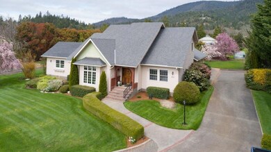 300 Nelson Way, Grants Pass, OR 97526 - photo 2