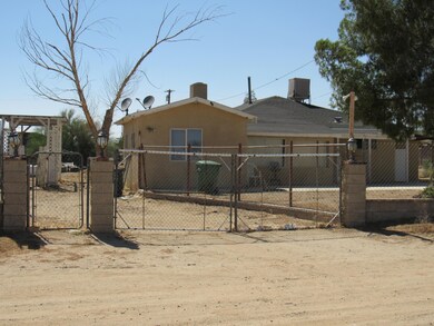 3303 46th St W, Rosamond, CA 93560 - photo 6