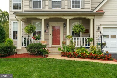 5989 Tapestry Dr, Woodbridge, VA 22193 - photo 2