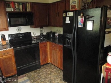 425 S Temple St, Osceola, IA 50213 - photo 6