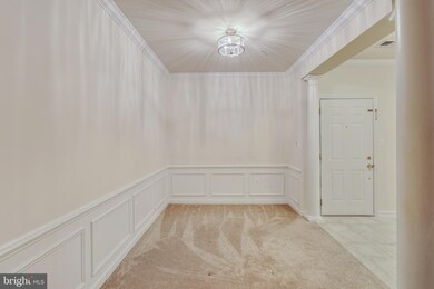 9724 Holmes Place unit 406, Manassas Park, VA 20111 - photo 5