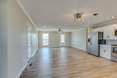 3811 Highway 52 E, Bethpage, TN 37022 - photo 7