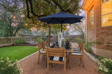 11317 Georgian Oaks Dr, Austin, TX 78739 - photo 3