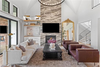 10708 W 142nd St, Overland Park, KS 66221 - photo 7