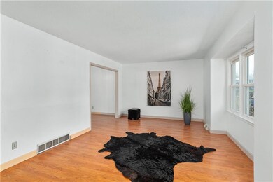 316 Highland Rd, Lansing, KS 66043 - photo 4