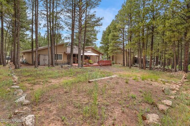 5240 E Mockingbird Dr-006
