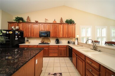 145 Brighton Dr unit 86, Aurora, OH 44202 - photo 2