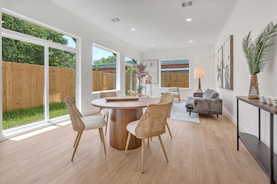 6809 Conley St unit D, Houston, TX 77021 - photo 3